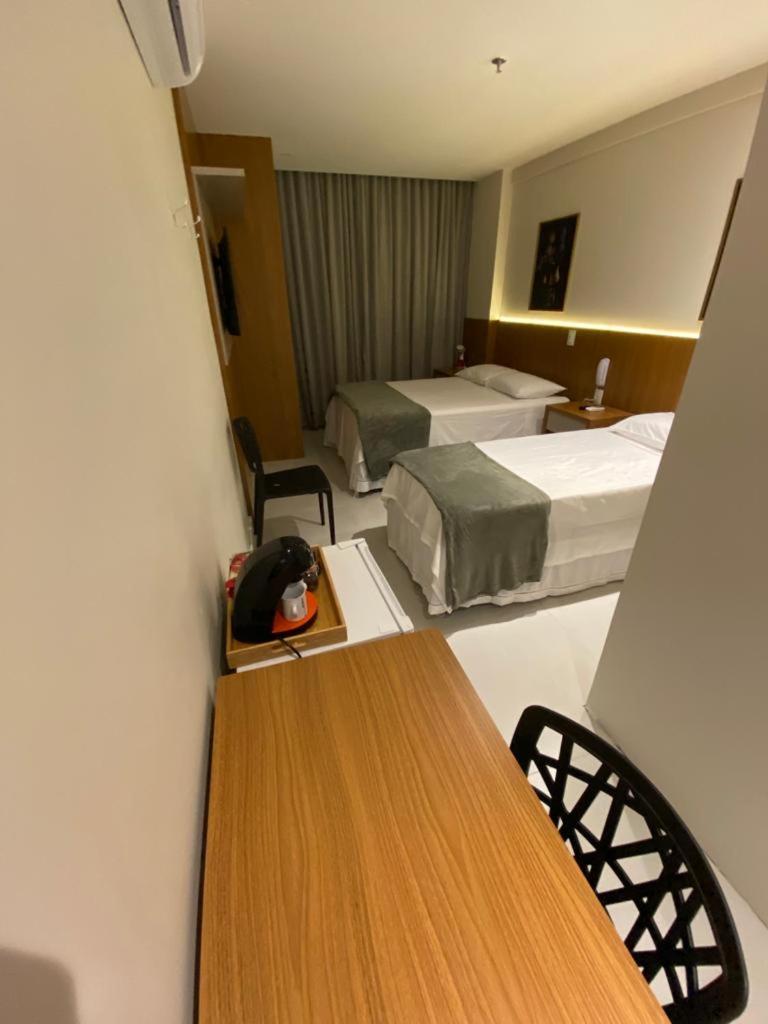 Suite Tripla Hotel America กัมโปส โดส กอยตากาเซส ห้อง รูปภาพ